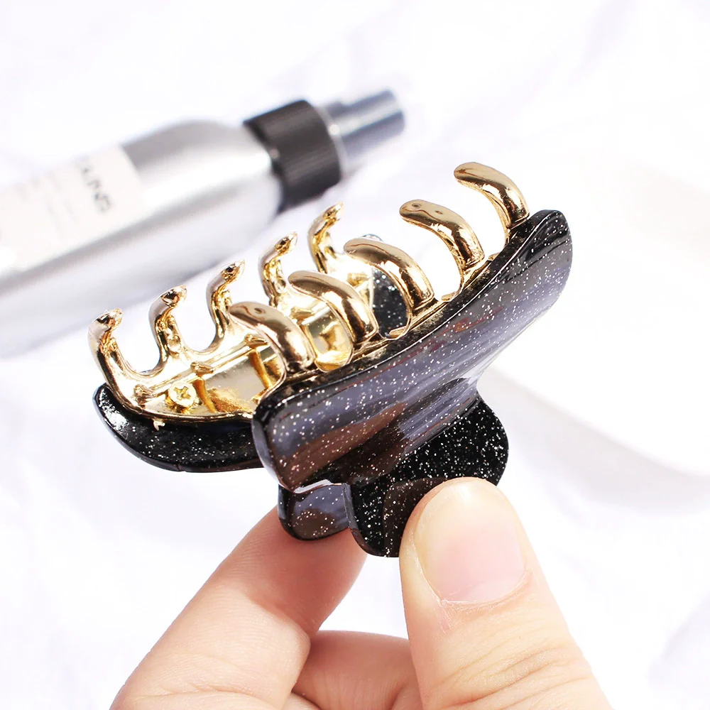 Acrylic Handmade Women's Solid Color Hair Clip - Image 3