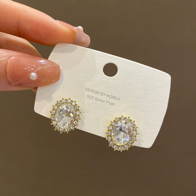 Alloy And 925 Silver Geometric Pigeon Egg Heart Earrings For Women Electroplated - Image 4