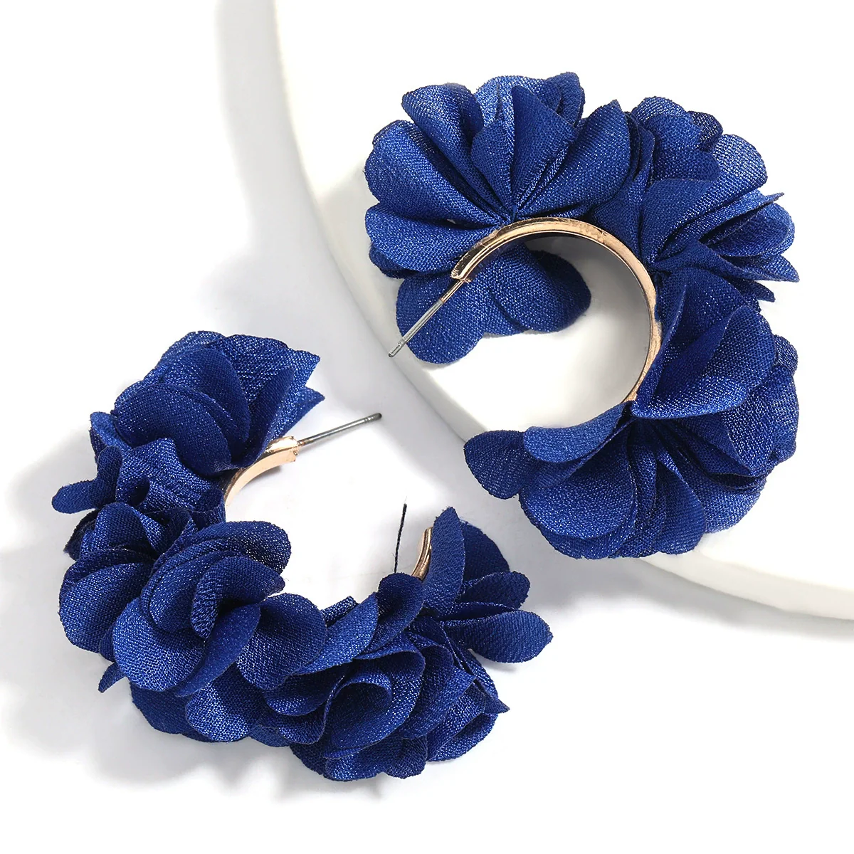 Alloy And Cloth Flower Cshaped Earrings For Women Fashion Style - Image 9