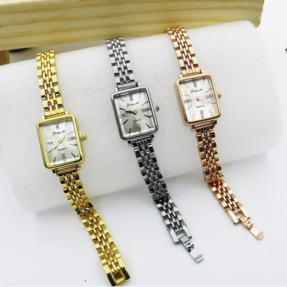 Alloy And Stainless Steel Square Casual Women's Bracelet Watch - Image 3
