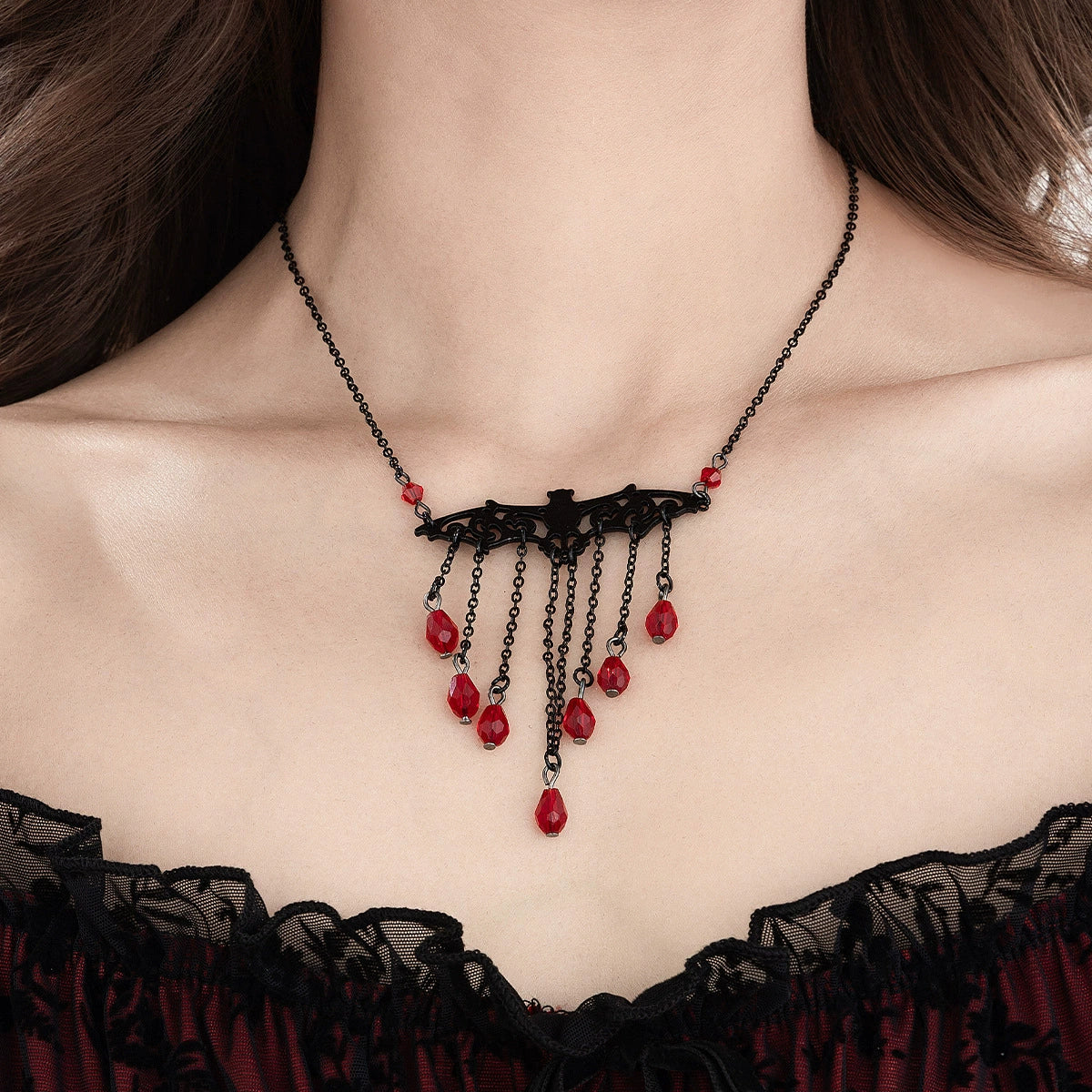 Alloy Bat Crystal Pendant Necklace With Heart And Drop Shape For Women In Dark Style And Electroplating Treatment Ball Chain - Image 6