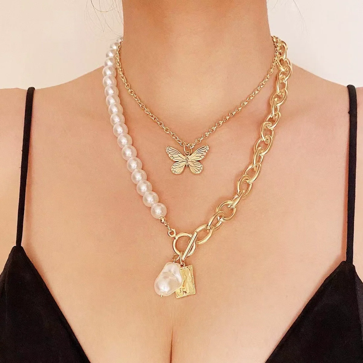 Alloy Butterfly Women's Collarbone Necklace With Electroplating Treatment