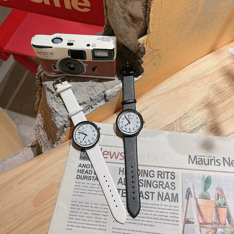 Alloy Case Ordinary Glass Mirror Graffiti Digital Dial Casual Couple Watch
