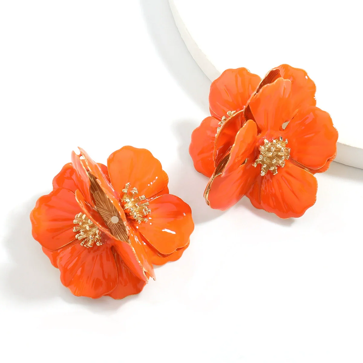 Alloy Dripping Oil Flower Earrings Exaggerated Creative And Fashionable For Girls - Image 9