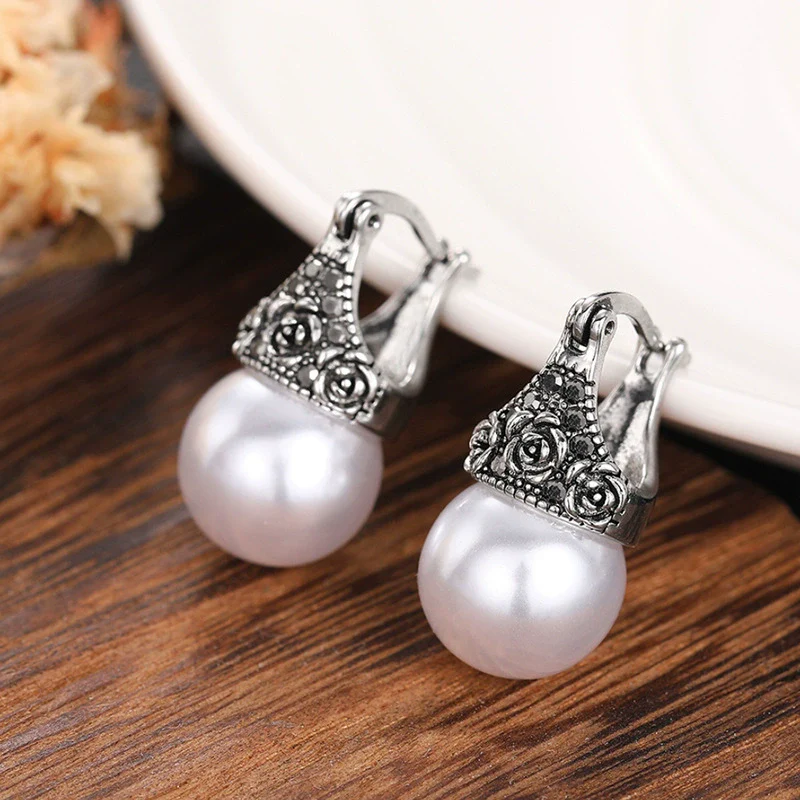 Alloy Elegant Geometric And Flower Pattern Zircon Inlaid Rose Earrings For Women - Image 2