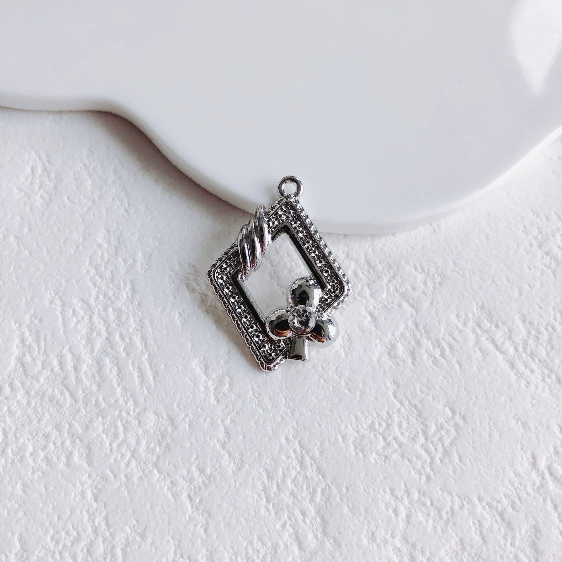 Alloy Environmental Protection Style Earrings Necklace Hair Accessories Wholesale Material - Image 9