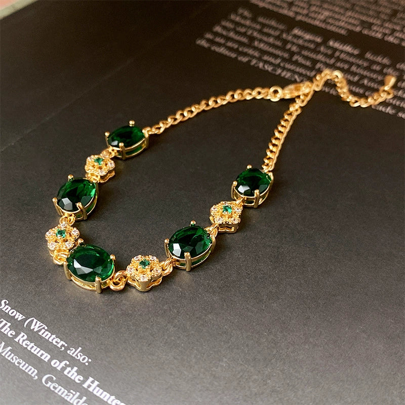 Alloy Flower Emerald Diamond Light Luxury Women's Bracelet With Gold Electroplating - Image 6