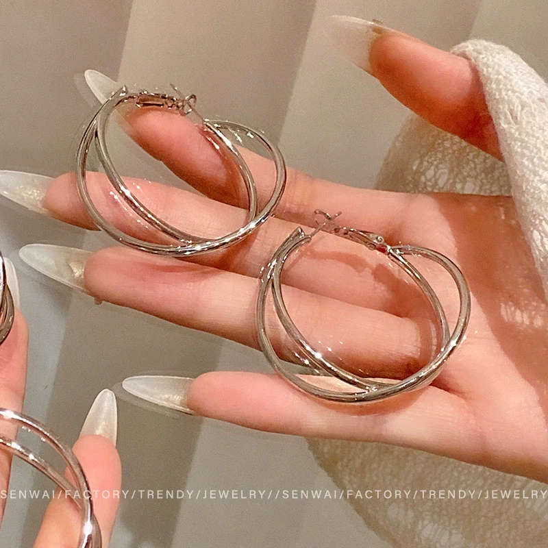 Alloy Geometric Cross Circle Electroplated Women's Earrings - Image 2