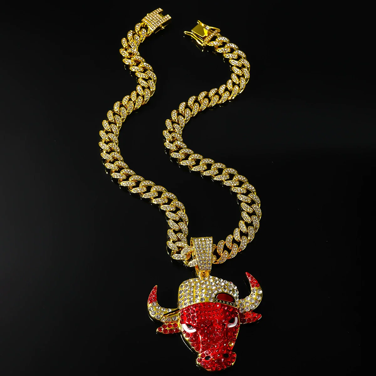 Alloy Geometric Diamond Bull Head Pendant Men's Cuban Chain Necklace Accessories - Image 2