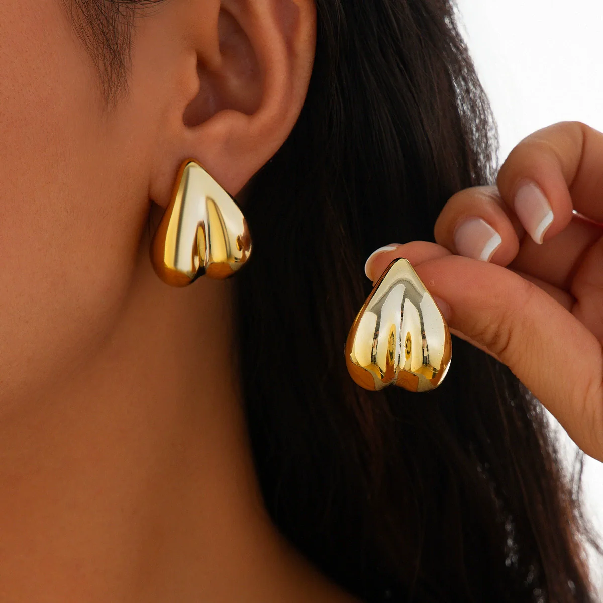 Alloy Geometric Electroplated Women's Exaggerated Water Drop Earrings - Image 8