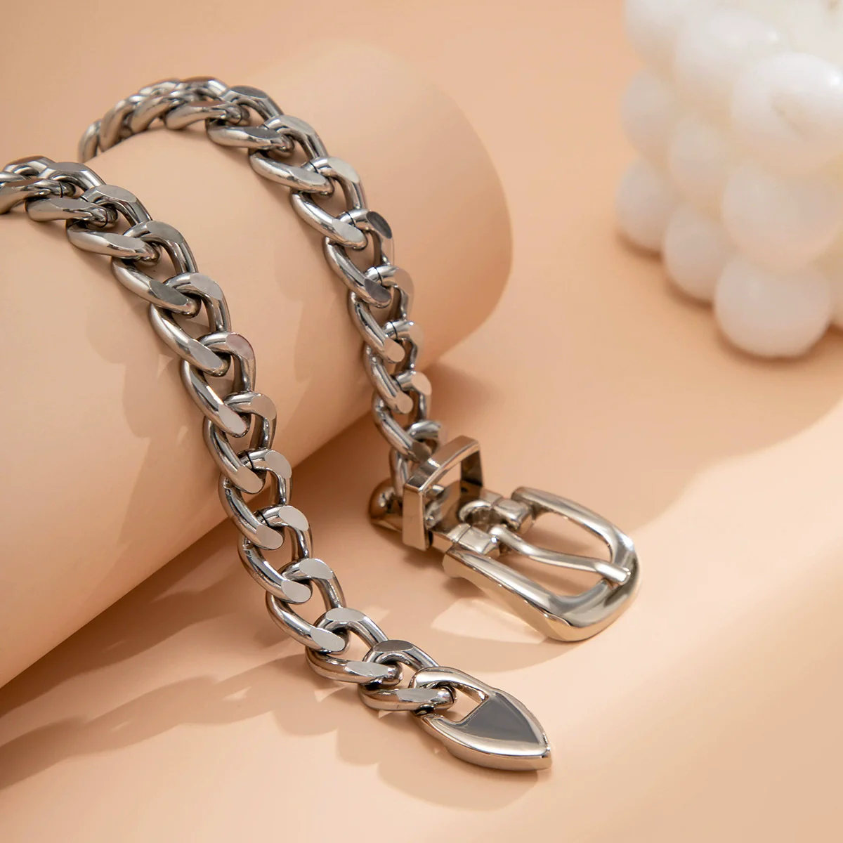 Alloy Geometric Jewelry Punk Hiphop Heavy Metal Electroplated Clavicle Necklace For Women - Image 4
