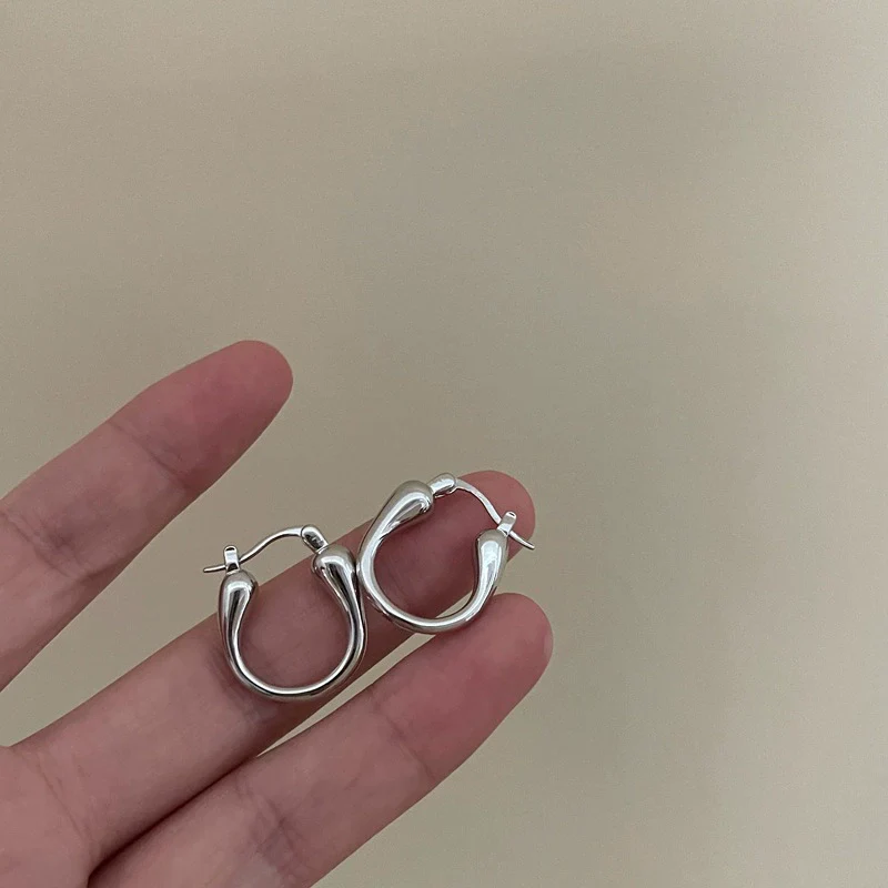 Alloy Geometric Light Luxury Electroplated Women's Earrings - Image 7