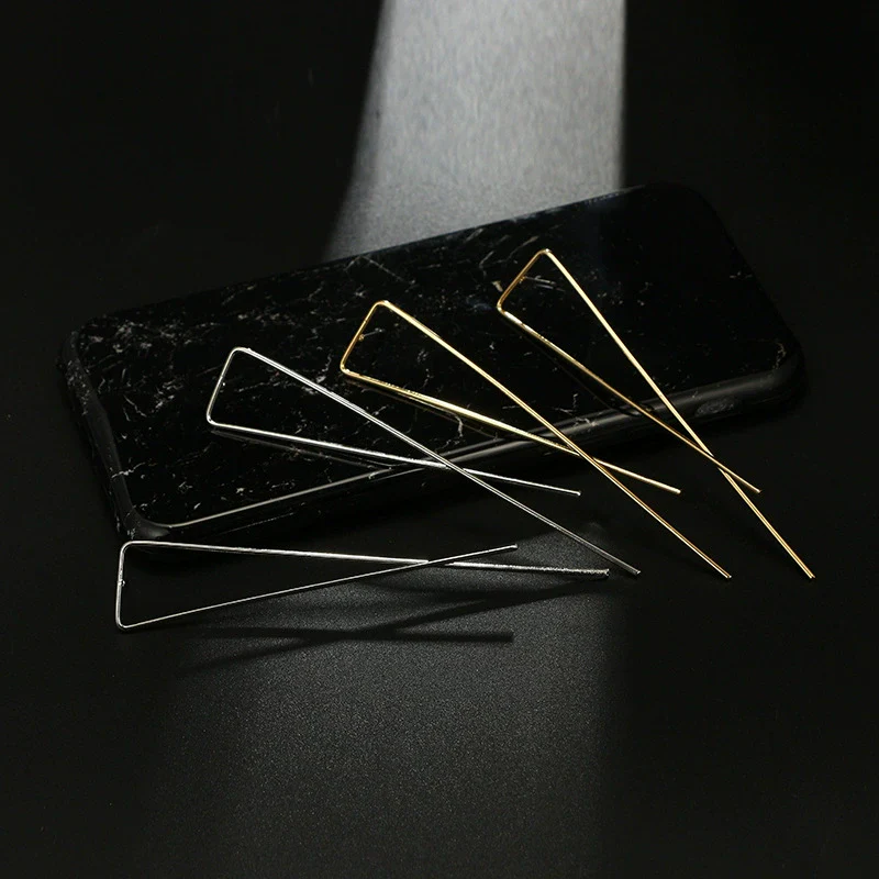 Alloy Geometric Line Hollow Metal Earrings With Electroplating - Image 5