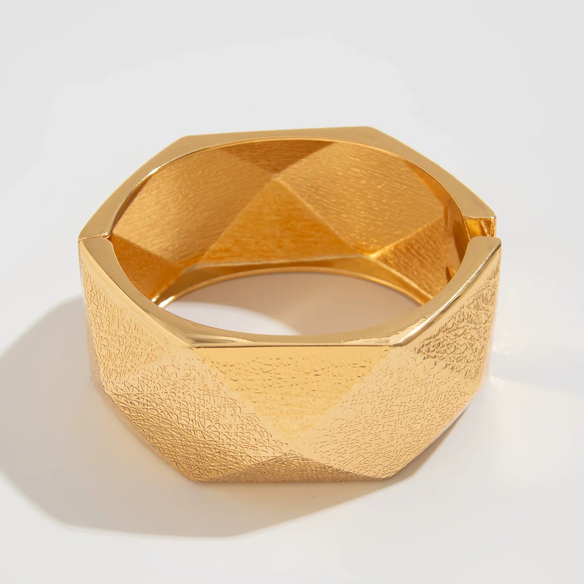 Alloy Geometric Personality Exaggerated Wide Face Electroplated Bracelet - Image 8