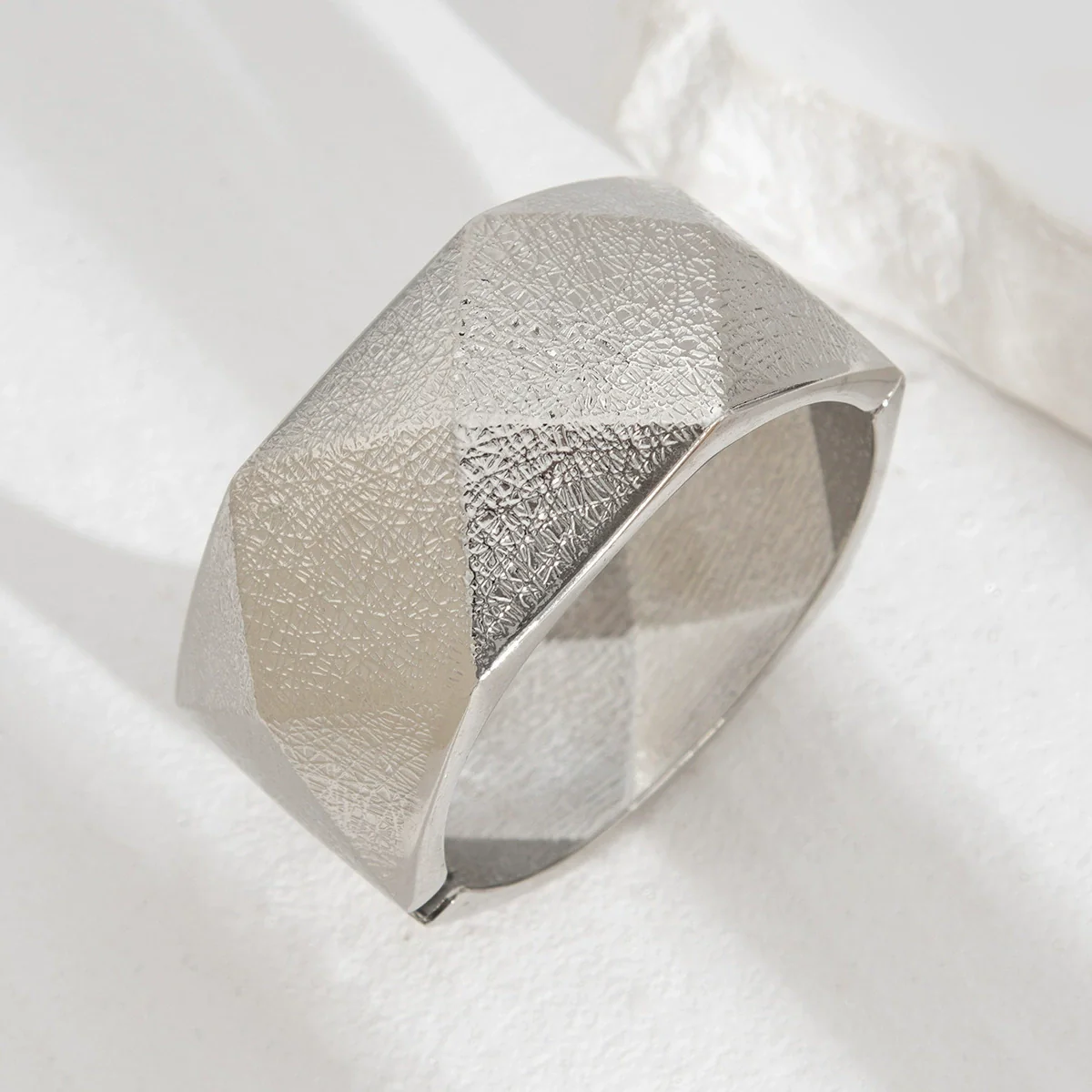 Alloy Geometric Personality Exaggerated Wide Face Electroplated Bracelet - Image 9