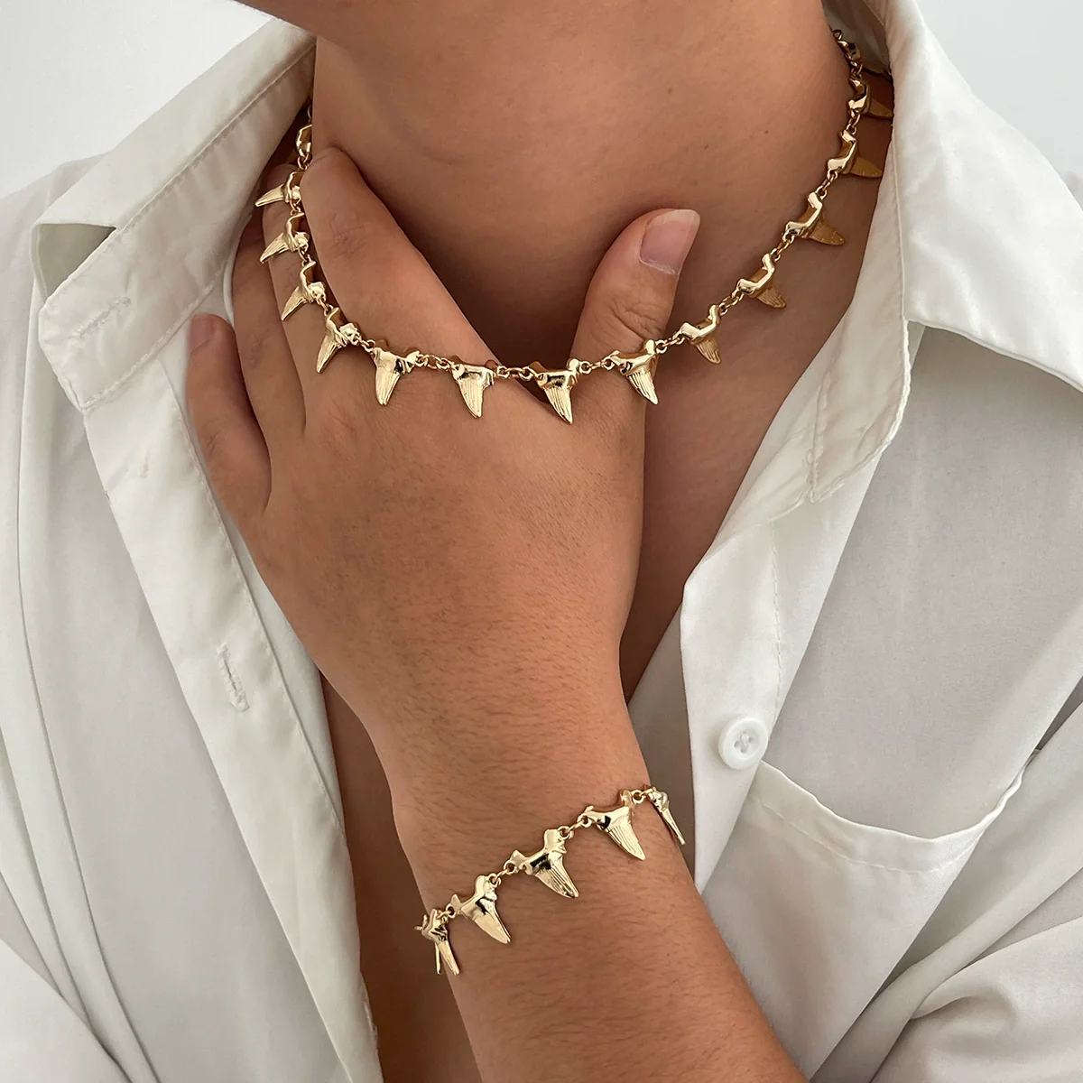 Alloy Geometric Shark Teeth Handmade Men's Necklace And Bracelet