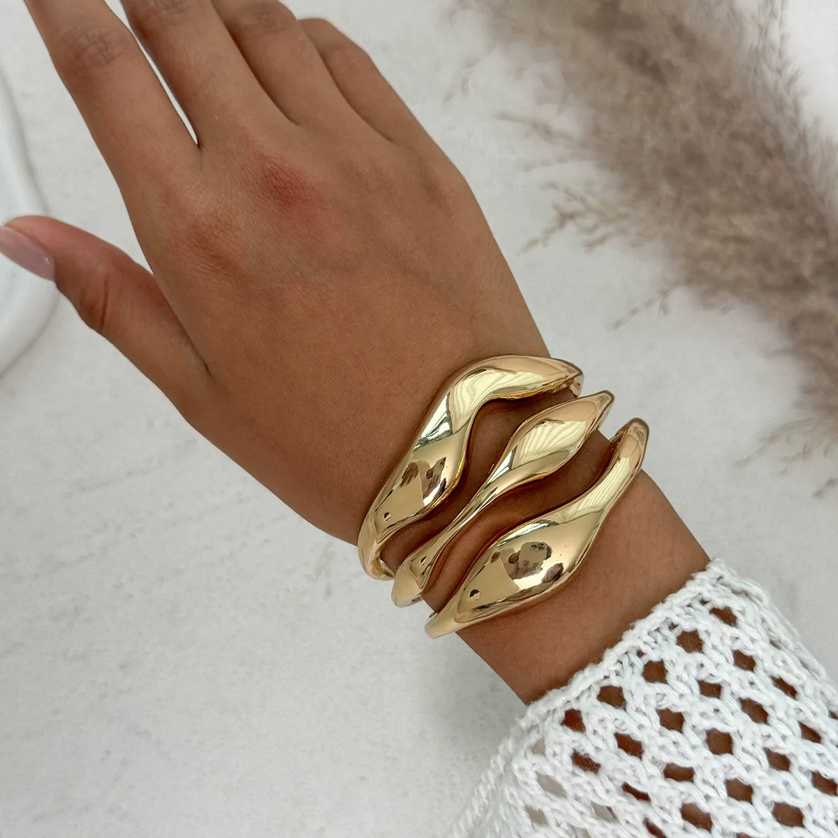 Alloy Geometric Simple Electroplated Bracelet Set - Image 12