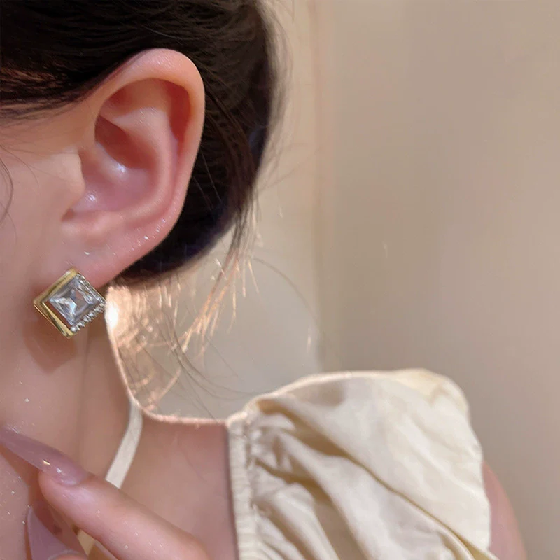 Alloy Geometric Square Electroplated Earrings For Women - Image 3