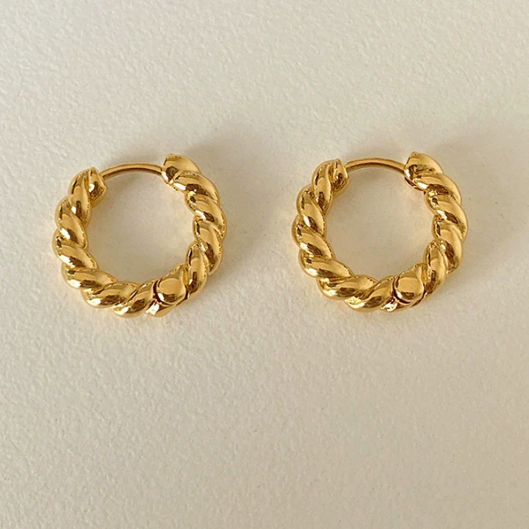 Alloy Geometric Twisted Twist Stud Earrings For Women With Real Gold Electroplating - Image 3