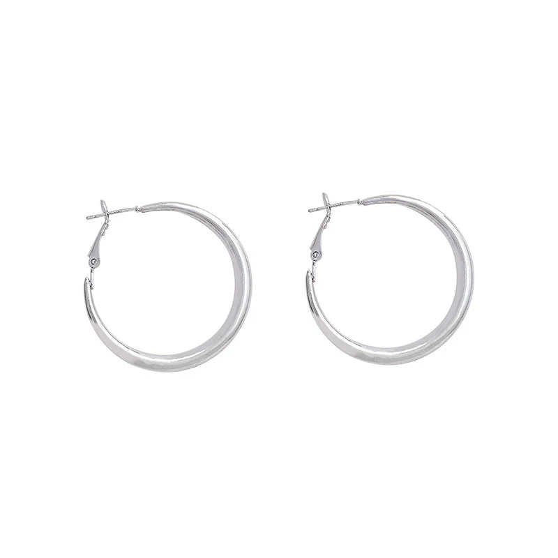 Alloy Geometric Women's Earrings With Electroplating - Image 5