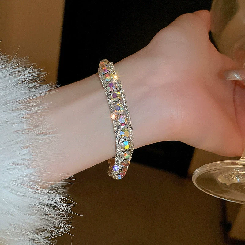 Alloy Geometric Zircon Women's Minimalist Adjustable Bracelet - Image 17