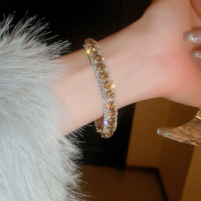 Alloy Geometric Zircon Women's Minimalist Adjustable Bracelet - Image 18