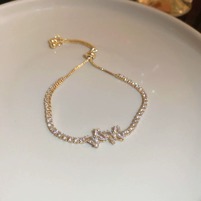 Alloy Geometric Zircon Women's Minimalist Adjustable Bracelet - Image 31