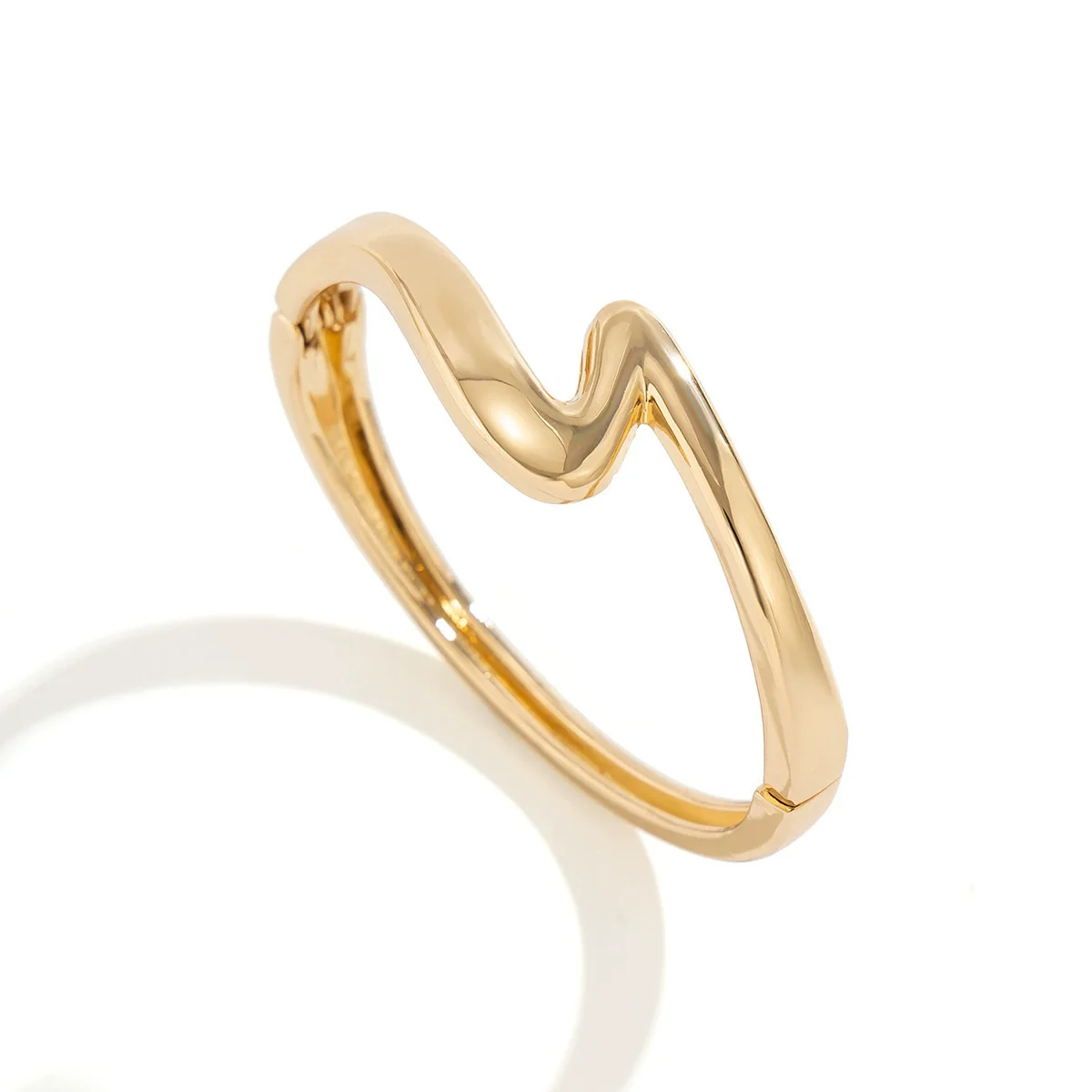 Alloy Geometry Curved Zshaped Glow Spring Electroplated Metal Bracelet - Image 5