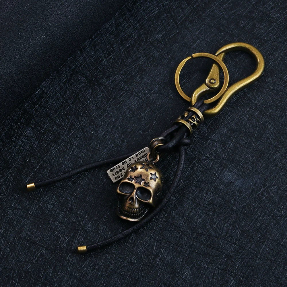 Alloy Gothic Skull Key Chain Pendant Electroplated Popular Exaggerated Personality Key Ornament - Image 2