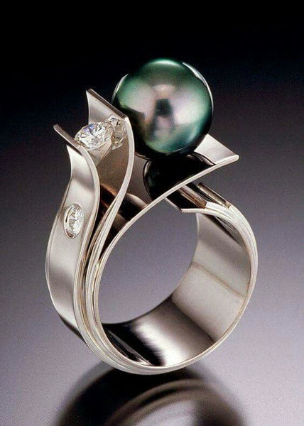 Alloy Green Shell Pearl Ring With Geometric Pattern And Diamond For Women - Image 2