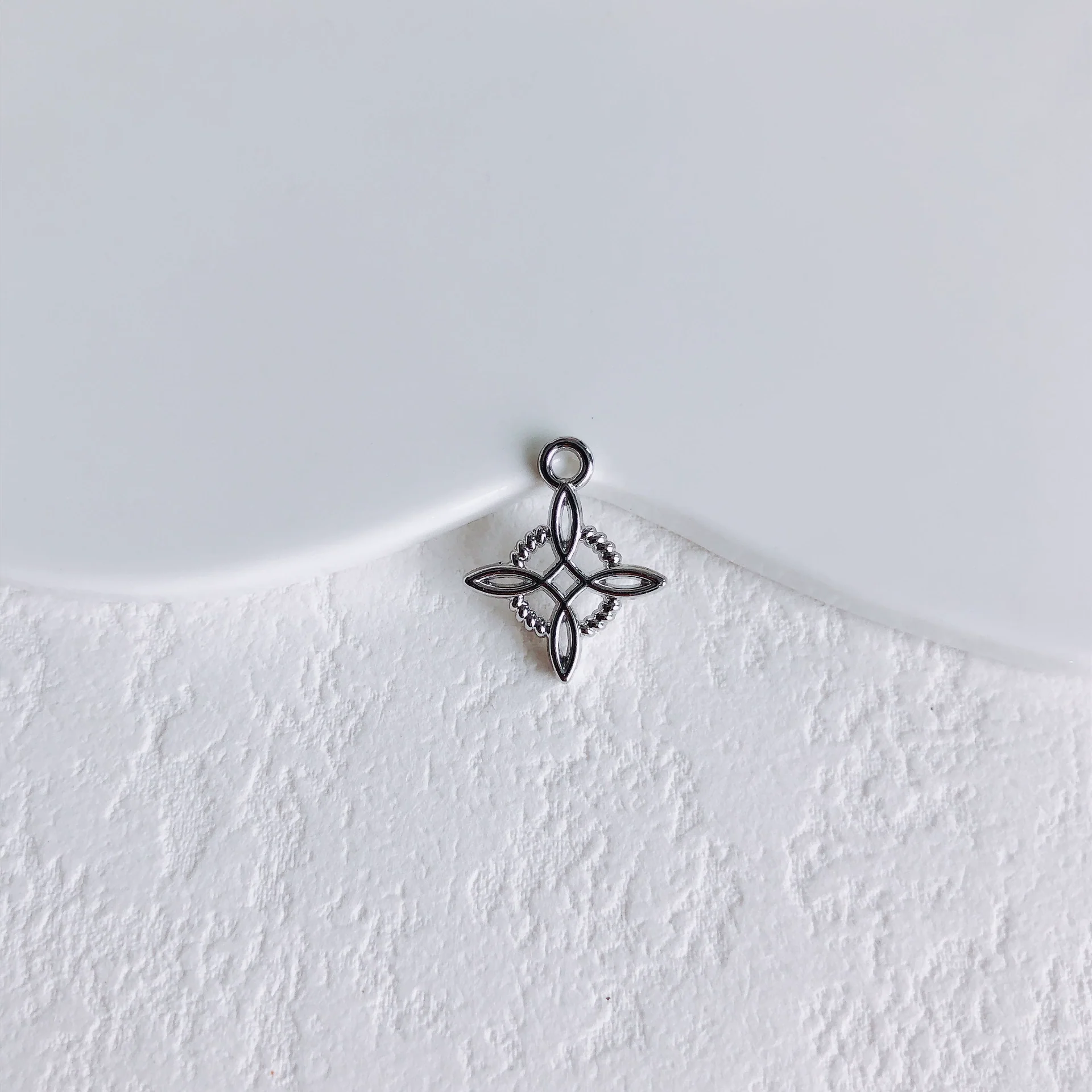 Alloy Handmade Pendant Jewelry Accessories With Electroplating Process - Image 11