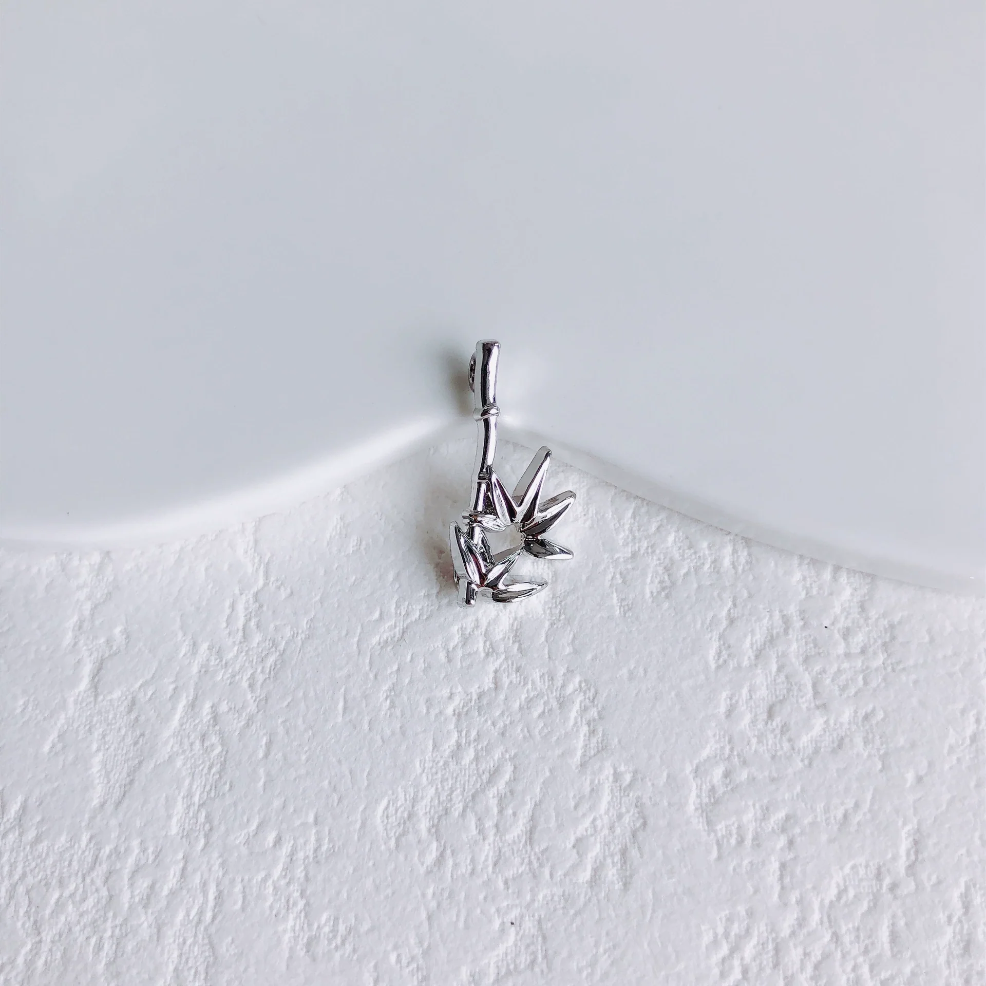 Alloy Handmade Pendant Jewelry Accessories With Electroplating Process - Image 7