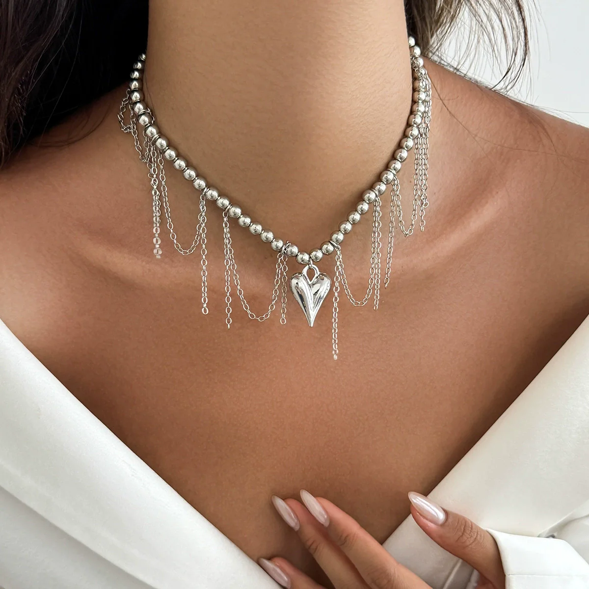 Alloy Heart Geometric Clavicle Chain Tassel Necklace For Women With Electroplating - Image 2