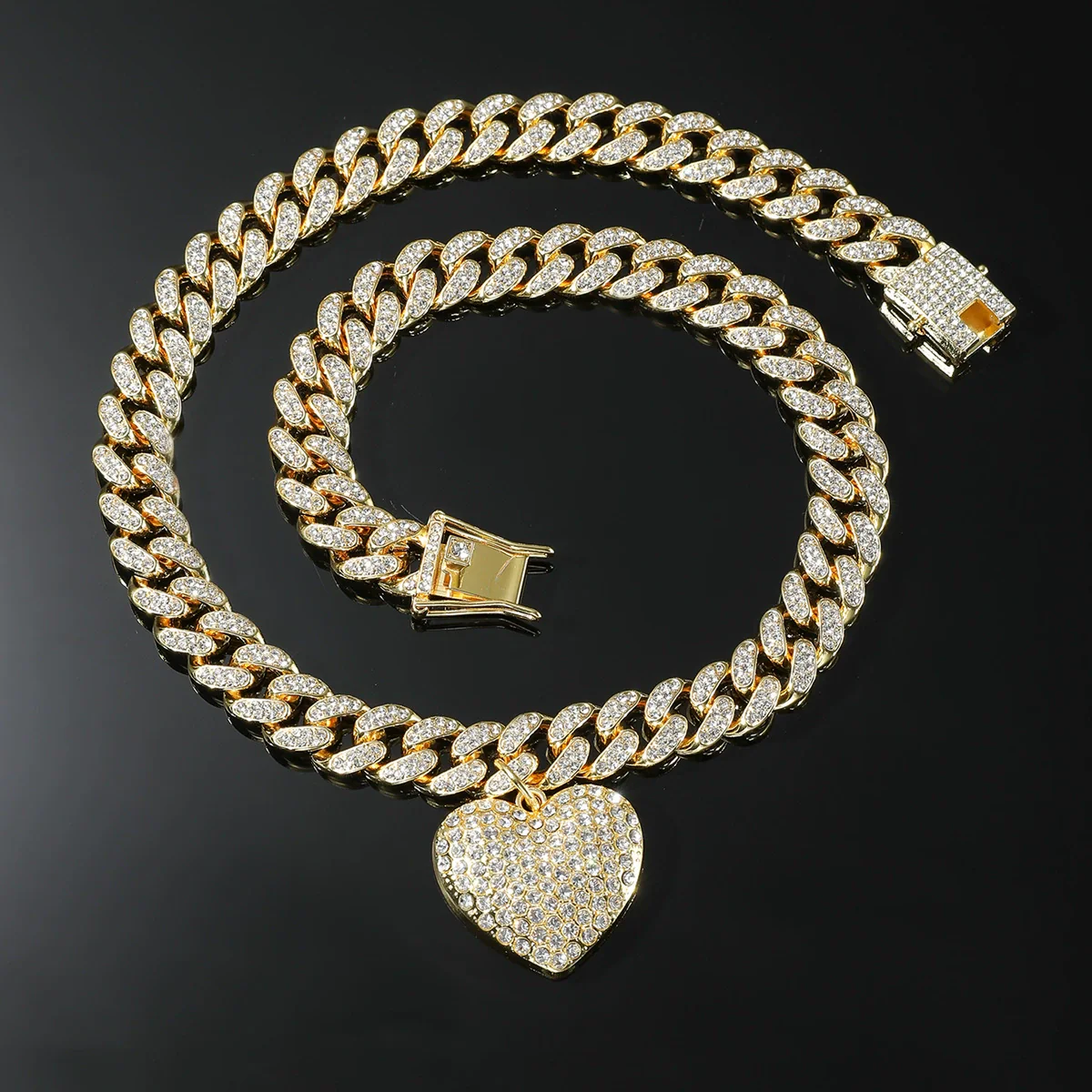 Alloy Heart Pendant Cuban Chain Hiphop Necklace With Diamond And Geometric Design - Image 3
