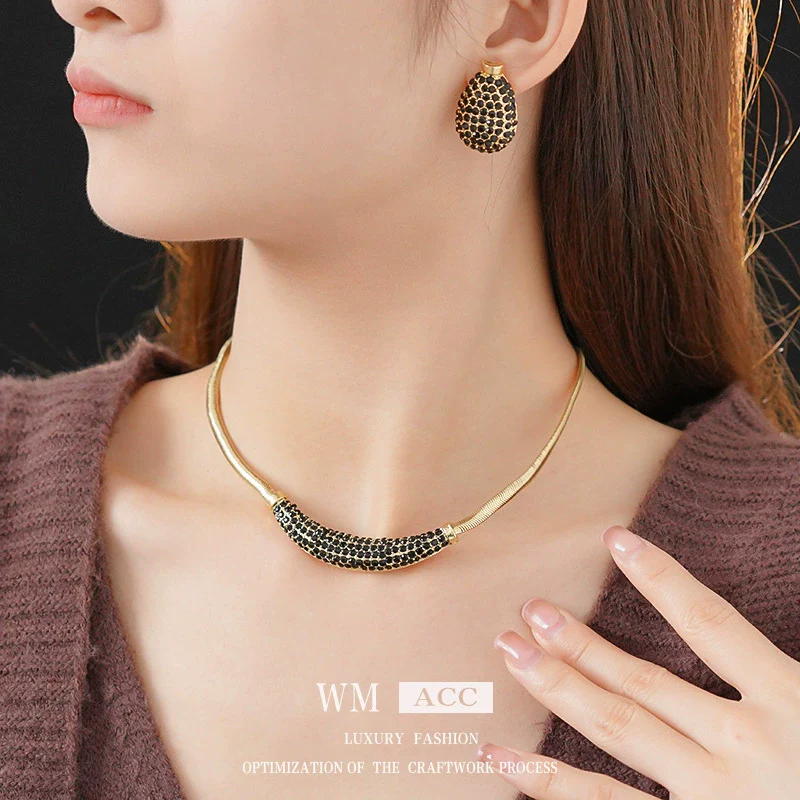 Alloy Jewelry Set For Women With Diamond Love Water Drops And Bells Pattern Medieval Vintage Style - Image 2