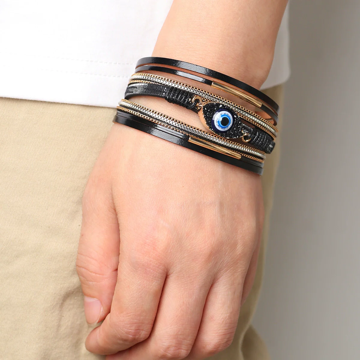 Alloy Leather Bracelet With Devil's Eye Diamondstudded And Animals Zodiac Pattern - Image 2