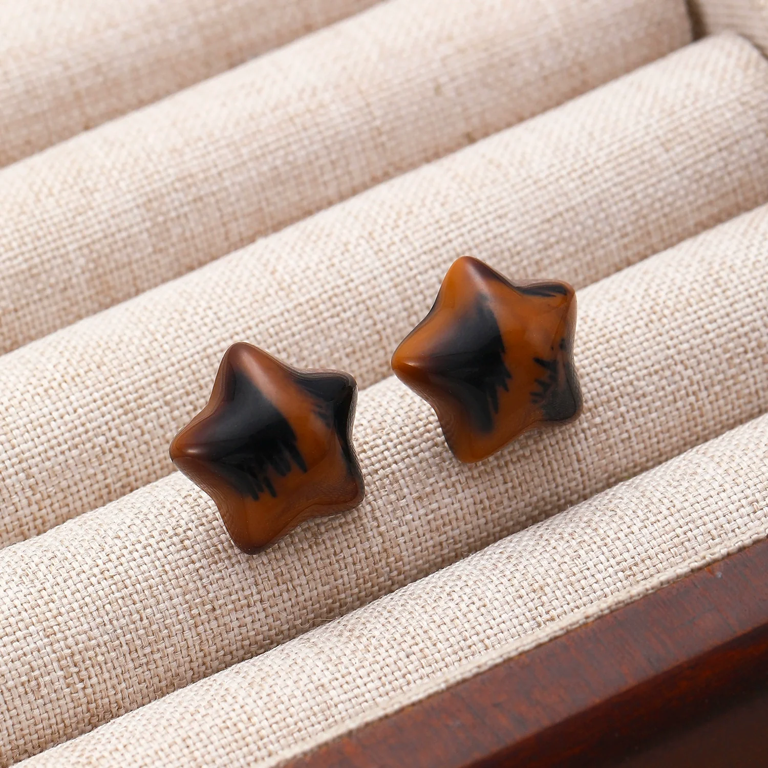 Alloy Maillard Brown Leopard Geometric Electroplating Women's Earrings - Image 7