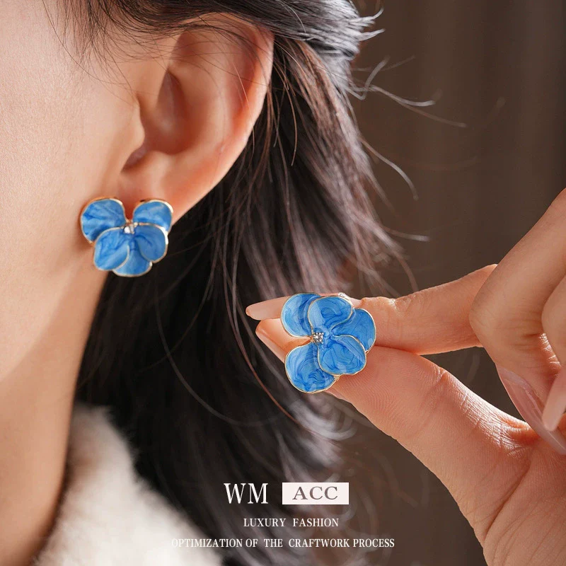 Alloy Medieval Vintage Flower Geometric Dripping Oil Earrings For Women
