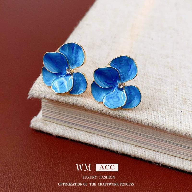 Alloy Medieval Vintage Flower Geometric Dripping Oil Earrings For Women - Image 2