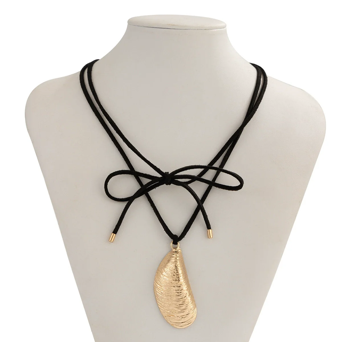 Alloy Metal Asymmetrical Geometric Water Drop Pendant Necklace With Electroplating And Flannel Chain - Image 5