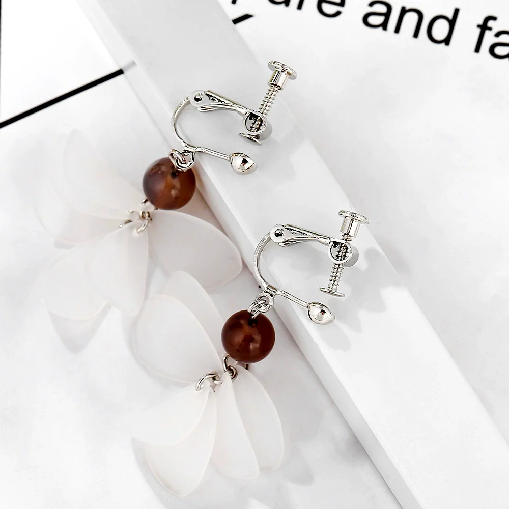 Alloy Mori Style Flower Elegant Pearl Pendant Earrings For Women - Image 4