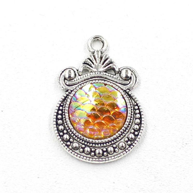 Alloy Ocean Moon Fish Scale Pendant Jewelry Accessories Electroplated With Round Pattern - Image 2