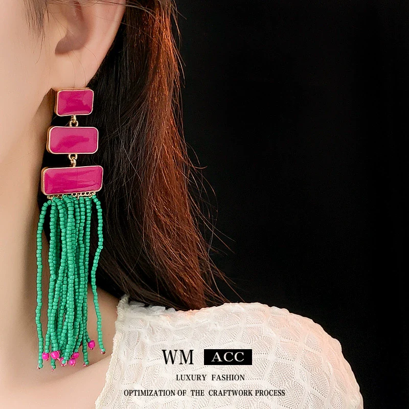 Alloy Oil Dripping Geometric Earrings Highend Retro Exaggerated Style - Image 4