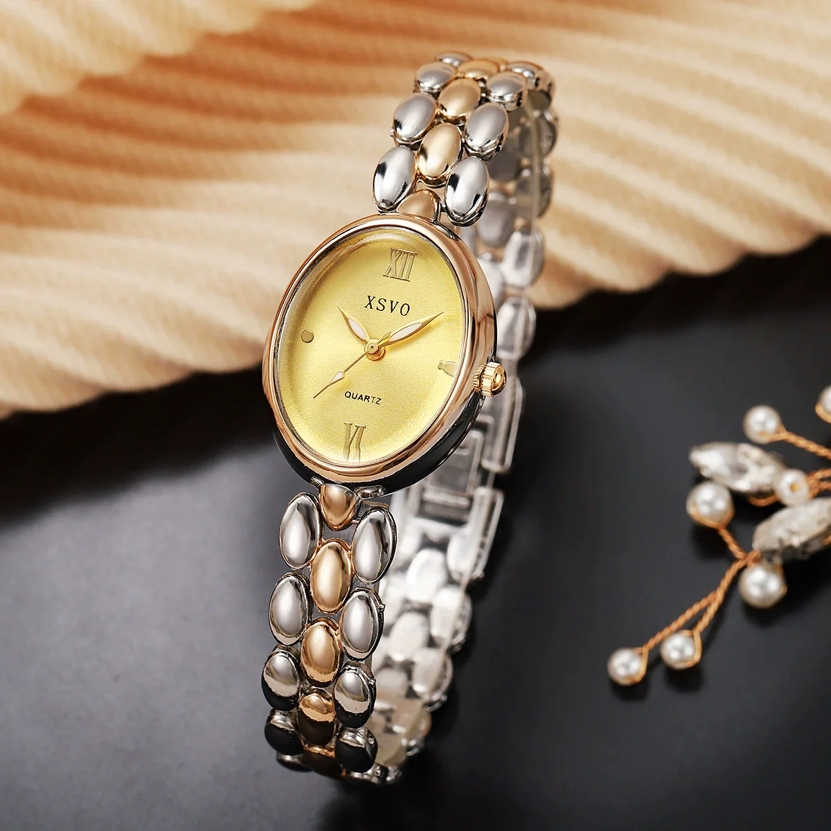Alloy Oval Dial Women's Quartz Watch With Alloy Bracelet And Single Folding Buckle Fashion Style - Image 4