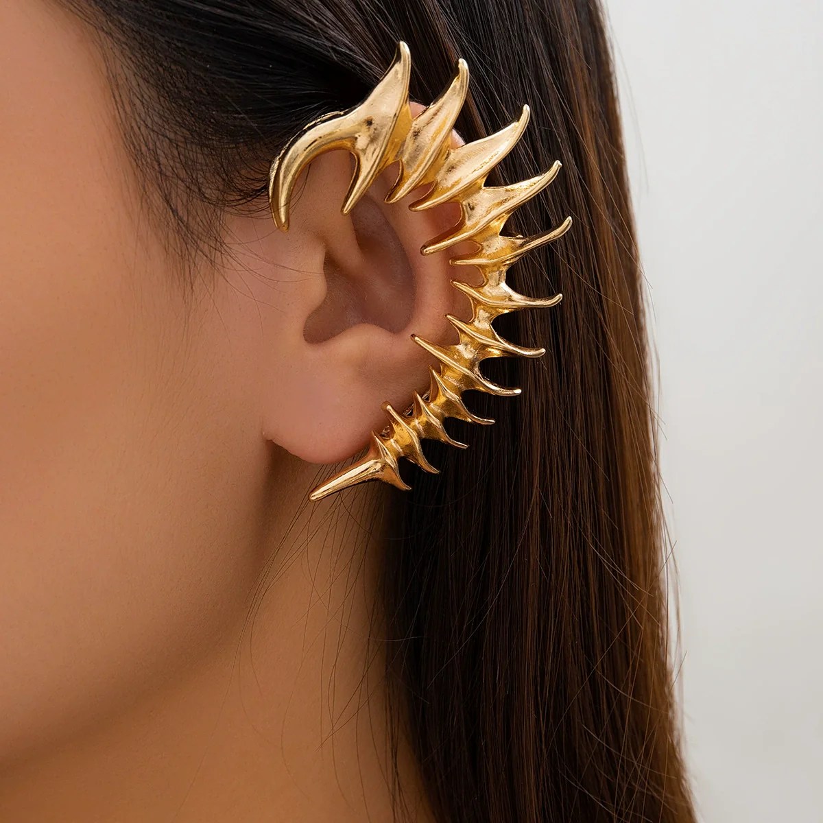 Alloy Punk Style Electroplated Bone Thorn Ear Clip Jewelry - Image 2
