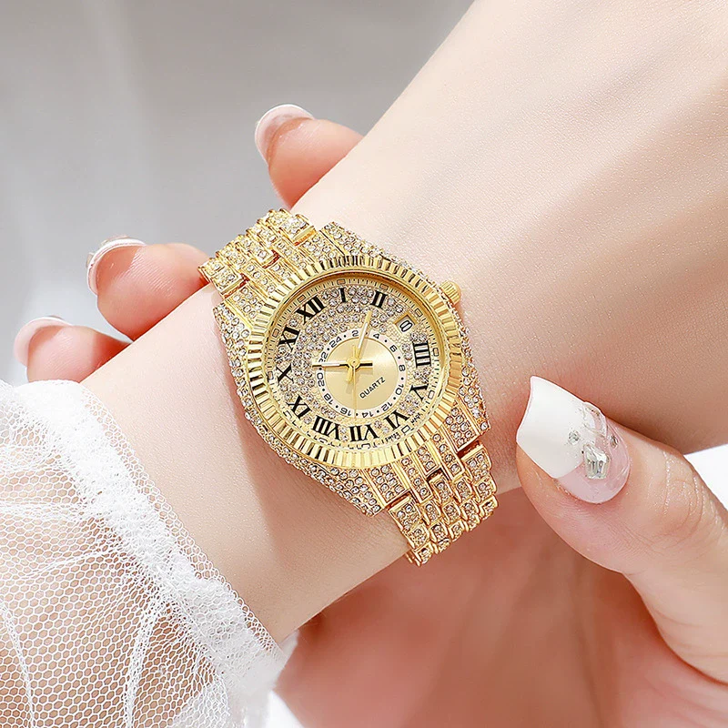 Alloy Quartz Women's Watches With Round Dial And Single Folding Buckle - Image 4