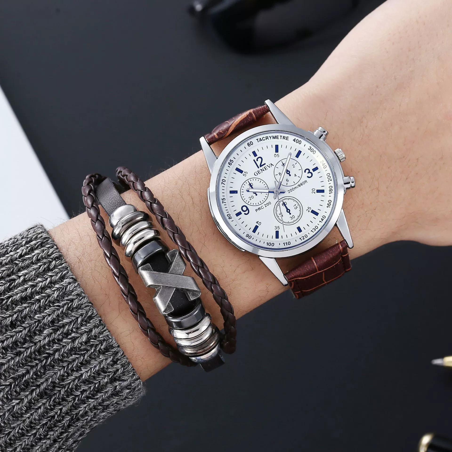 Alloy Shell Imitation Leather Strap Men's Leisure Quartz Watch With Round Dial And Blue Light Twopiece Set - Image 7