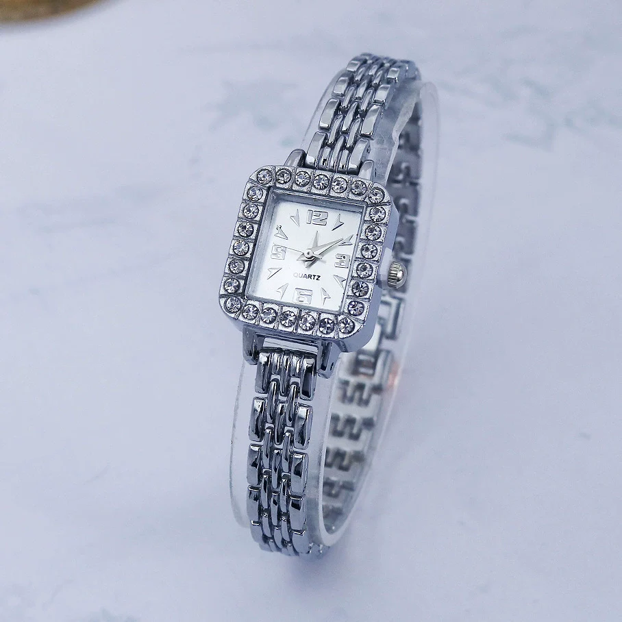 Alloy Square Bracelet Watch For Ladies Tweed Style Single Folding Buckle Rose Gold Buckle Ordinary Glass Mirror Spiral Crown - Image 2