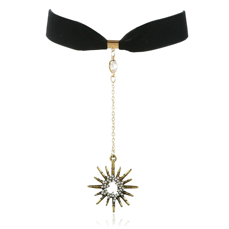 Alloy Star Necklace With Animals Zodiac Pattern Electroplated And Box Chain Velvet Flannel Material