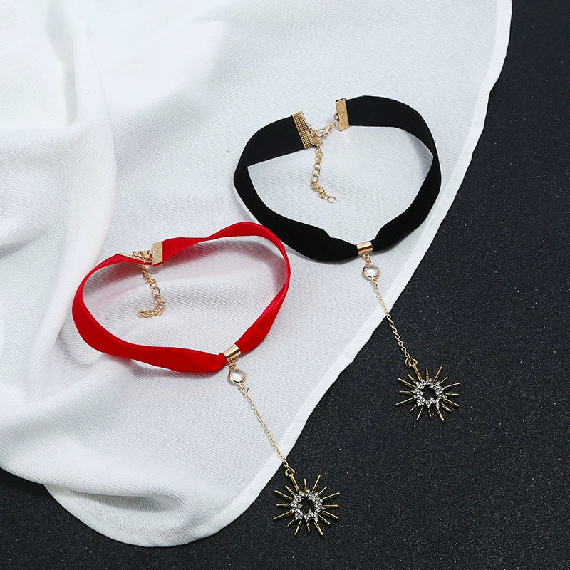 Alloy Star Necklace With Animals Zodiac Pattern Electroplated And Box Chain Velvet Flannel Material - Image 3